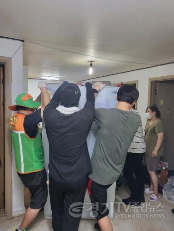 [크기변환]침수피해복구 활동.JPG