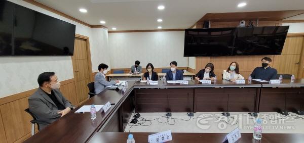 [크기변환]0830 경기도교육청, 유아교육 정책수립 위해 사립유치원 단체와 소통(사진2).jpg