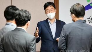 [크기변환]54.이민근 안산시장,‘브라운백 미팅’으로 안산 미래 청사진 논의 (1).JPG