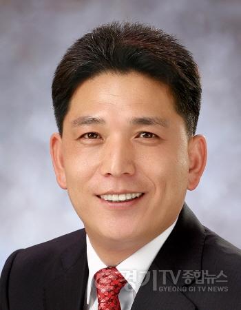 [크기변환]이창식 의원.jpg