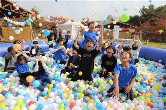 [크기변환]어린이 공놀이.jpg