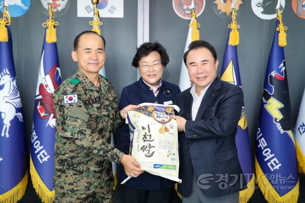 [크기변환]특수전사령부 위문.jpg