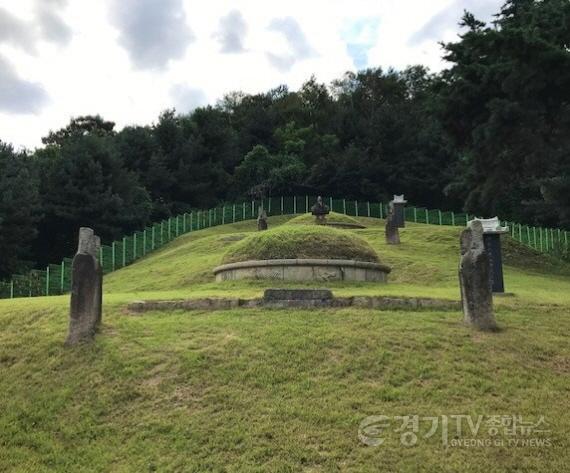 [크기변환]하남시, 향토유적보호위 개최해 제17호 향토유적 지정·고시(희령군 묘역).jpg