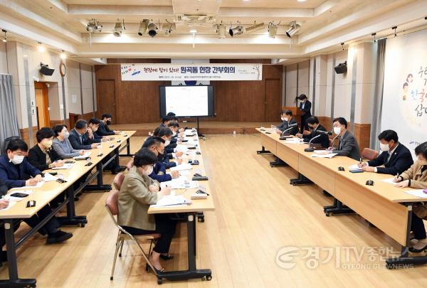 [크기변환]82.이민근 안산시장, 원곡동 현장 간부회의 주재…“모든 답은 현장에” (2).jpeg