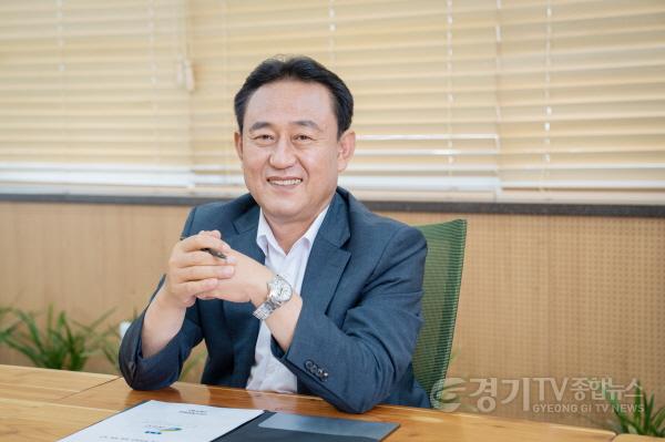 [크기변환]추가01- 여주시장 이충우  민선8기 시장 공약사업 실천계획 확정 (2).jpg