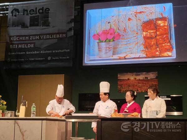 [크기변환]수원시, 독일 ‘플라자 쿨리나리아’ 음식박람회 참가해 ‘K푸드’ 알렸다 2 (1).jpg