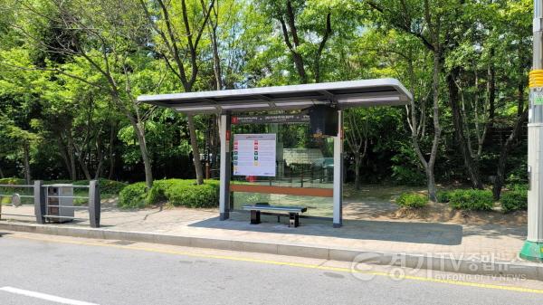 [크기변환]사본 -3. 동백고.호수마을서해그랑블.풍림코아루 버스 승강장 모습.jpg