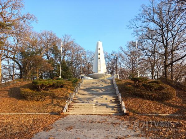 [크기변환]사본 -[크기변환]갈산 충혼탑.jpg