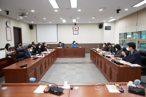 [크기변환]사본 -20221202 행정사무감사 9일차(제268회 제2차 정례회)(1)자치행정위원회.jpg