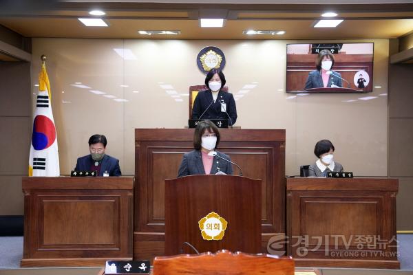 [크기변환]사본 -사진1 양평군의회 제290회 제2차 정례회 제6차 본회의(본회의장).jpg