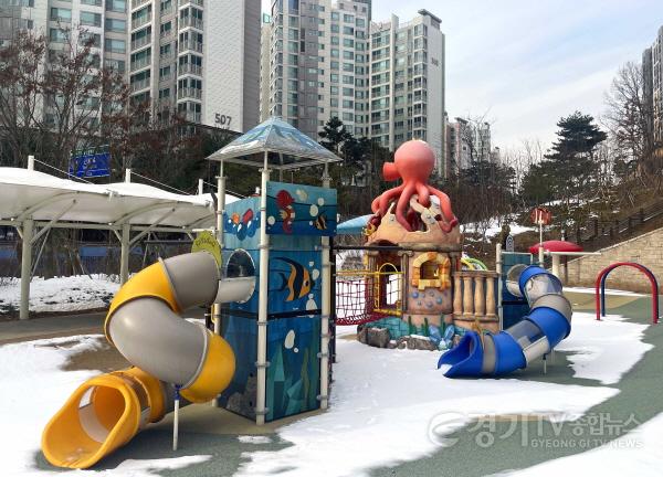 [크기변환]사본 -7-2. 신봉동 제80호 근린공원에 설치된 놀이시설.jpg