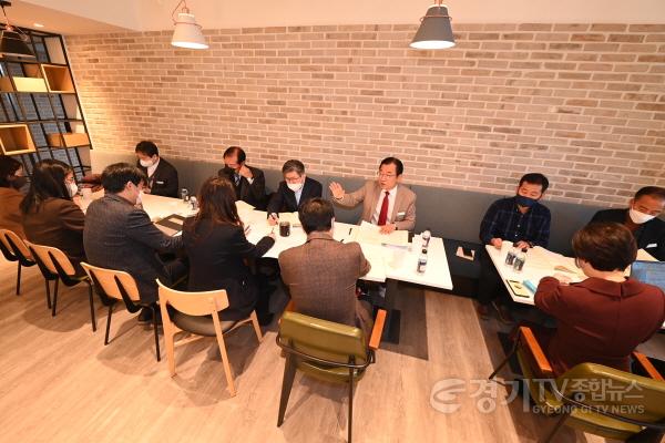 [크기변환]사본 -하남시, ‘2023년 업무보고’ 마무리 … 새해부터 즉시 시민이 만족한 고품질 정책서비스 추진 ‘시동’ (1).jpg