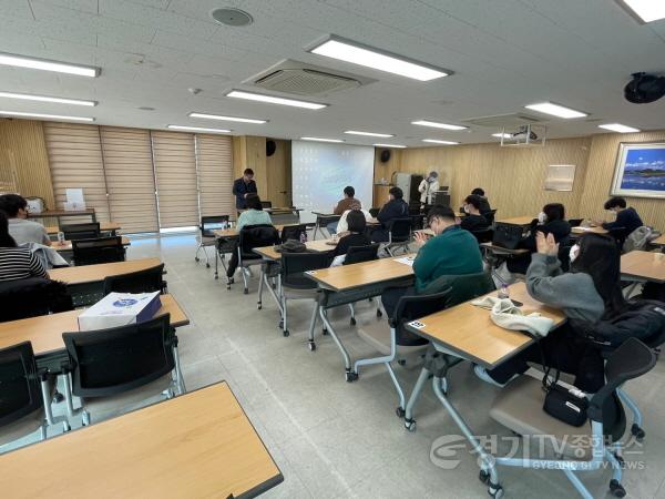 [크기변환]사본 -대학생 직무체험 교육 사진.jpg