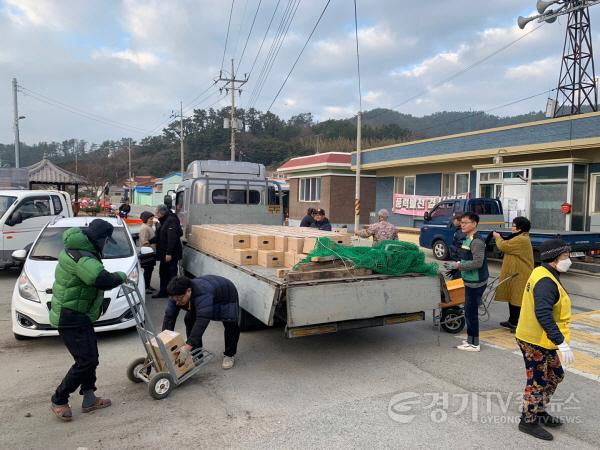 [크기변환]사본 -1-2_평택시_완도군_넙도에_평택의_물_5000병_기부.jpg