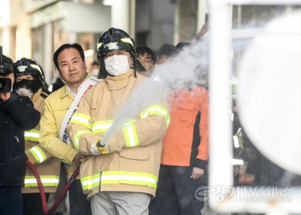 [크기변환]1-2 오산시, 재난안전통신망 합동훈련 실제상황 방불.jpg