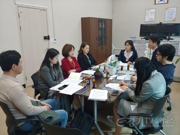 [크기변환]사본 -[사진2] 수원교육지원청, 수원시와 함께 지역교육협력 플랫폼 구축 협의.jpg