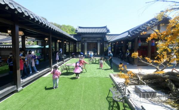 [크기변환]3-1 오산 드라마세트장.JPG