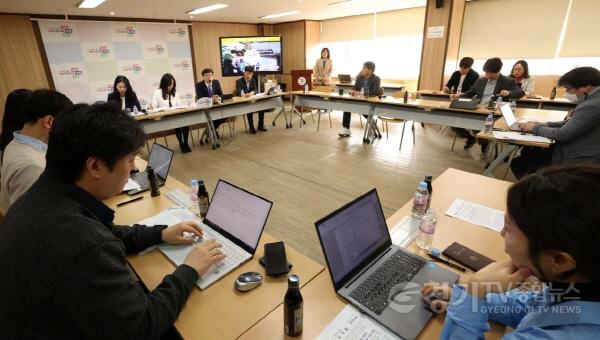 [크기변환]사본 -경기도 학생 10명 중 8명이 원한다 경기도교육청, 자율선택급식 모델학교 75교 운영(사진 5) (1).jpg