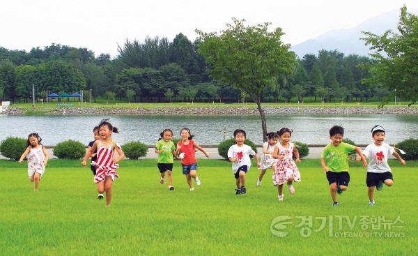 [크기변환]사본 -하남시, ‘아빠 육아휴직 장려금’ 4월부터 최대 180만원 지원 (1).jpg