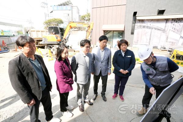 [크기변환]사본 -[사진자료] 하남시의회 도시건설위원회, 3일 감북동 배다리가압장 일원 노후 수도관 교체공사 현장 점검(사진_하남시의회 제공) 1.jpg