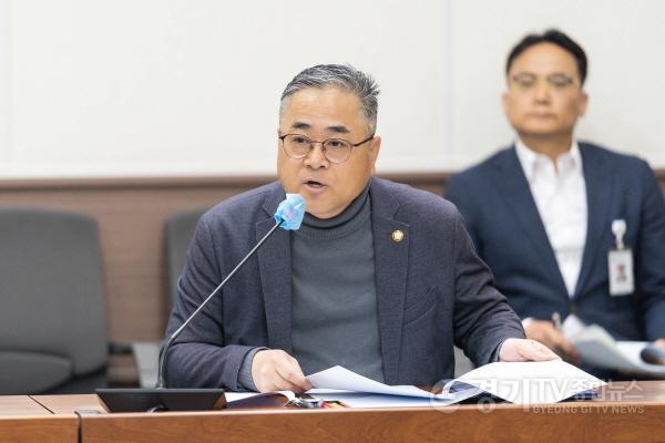 [크기변환]사본 -03 김길수 의원.jpg