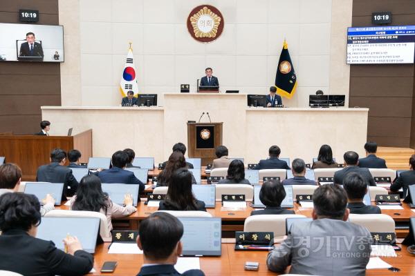 [크기변환]사본 -20230411 용인특례시의회, 제272회 임시회 제2차 본회의 열어(1).jpg