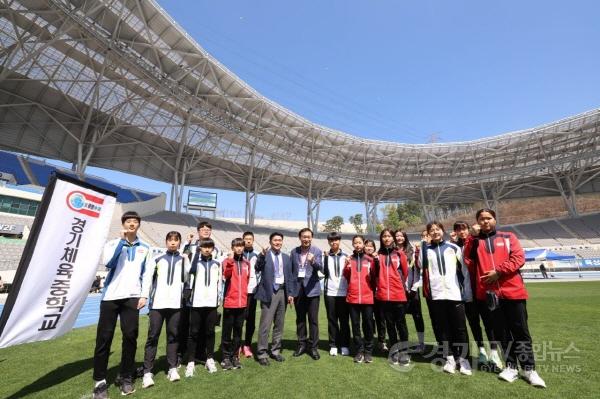 [크기변환]사본 -임태희 교육감 “꺾이지 않는 도전정신, 정정당당한 스포츠 정신으로 함께 해주길”(체육건강과)(사진 3).jpg