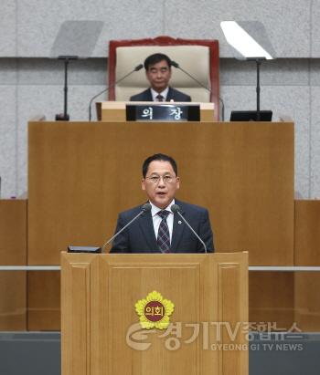 [크기변환]사본 -안광률 위원장.jpg