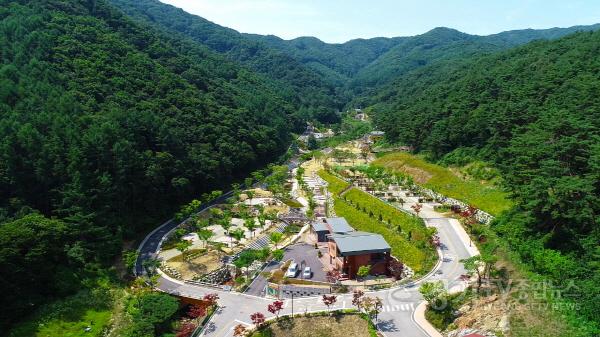 [크기변환]사본 -2.서운산자연휴양림 숲속힐링정원 조성.jpg