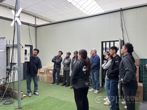 [크기변환]사본 -01- 여주시, 2023년 상반기 융복합디지털 스마트농업교육 현장교육 실시 (2).jpg