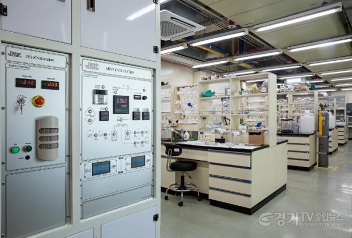 [크기변환]사본 -3. 차세대융합기술연구원의 연구 장비와 시설 일부 (1).jpg