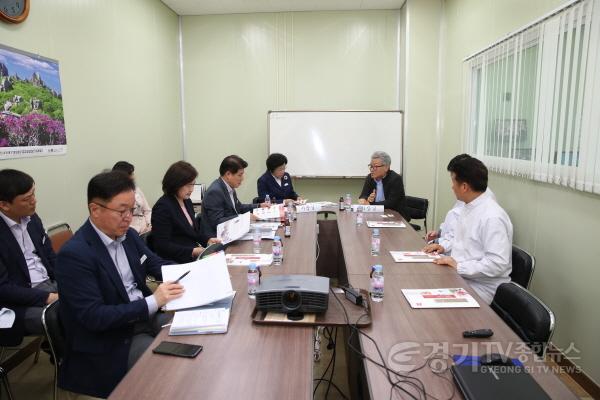 [크기변환]사본 -김경희 이천시장 기업 애로사항 청취 (2).jpg