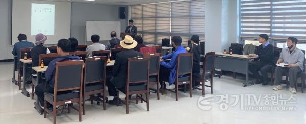 [크기변환]4 지역주민과 함께하는 도로개설 사업.jpg