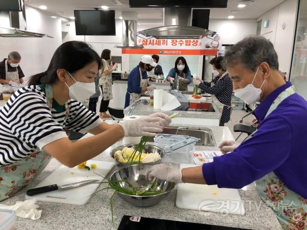 [크기변환]사본 -하남시, 홀로 사는 어르신 영양관리 나선다…‘삼시세끼 장수밥상’ 운영.jpg