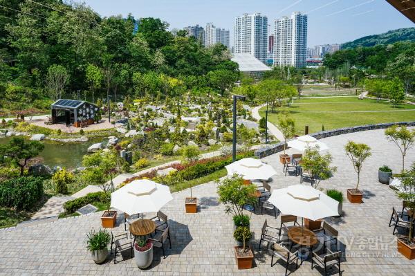 [크기변환]사본 -자연과 더 가깝게…수원(일월·영흥)수목원 ‘활짝’(5).jpg