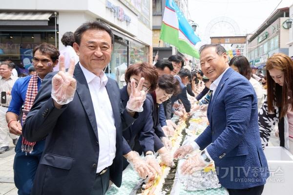 [크기변환]사본 -추가02- 제1회 여주시 세계문화축제 성료 (1).jpg