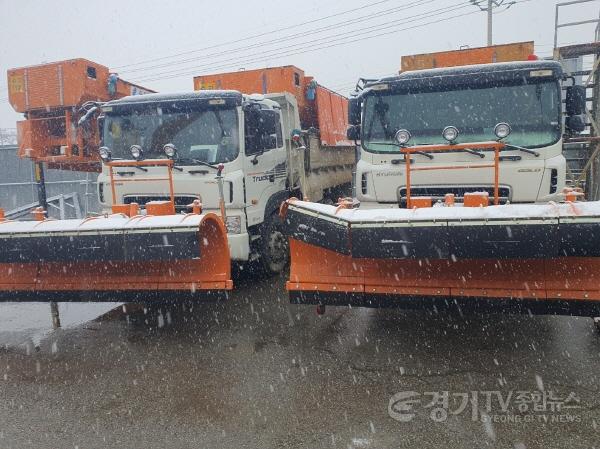 [크기변환]사본 -1-3. 용인특례시청이 지난 겨울 제설작업에 투입한 장비의 모습.jpg