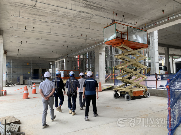 [크기변환]사본 -추가02- 여주시 대형공사장 긴급 민관합동 현장점검 실시 (2).png