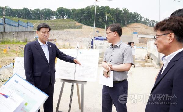 [크기변환]사본 -세종~포천고속도로 오포나들목 공사현장 점검 (1).jpg