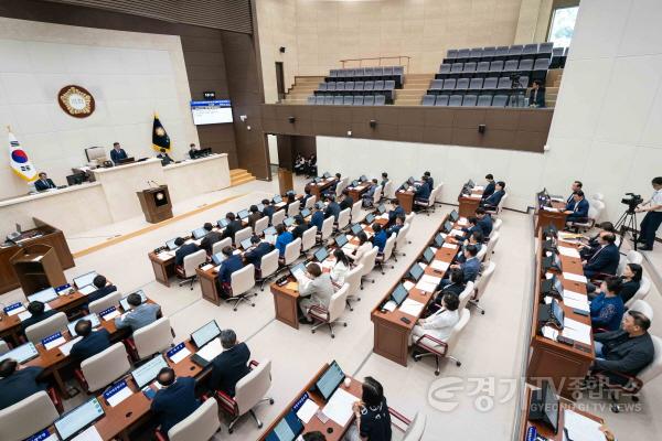 [크기변환]사본 -20230622 용인특례시의회, 제273회 제1차 정례회 폐회(2).jpg