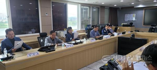 [크기변환]사본 -추가01- 여주시, 물이용상생위원회와 용인반도체클러스터 상생 협약 이행 추진상황 설명회 가져 (2).jpg