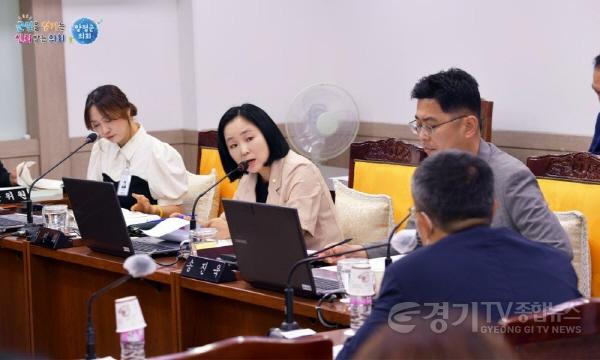 [크기변환]10 【특별위원회 운영】 지민희 의원.jpg