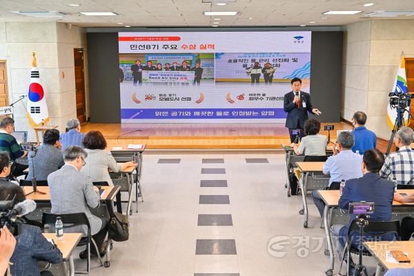 [크기변환]사본 -01 취임 1주년 기자회견(1) (1).jpg