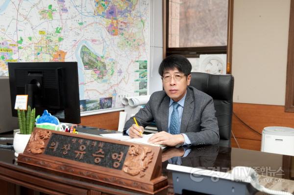 [크기변환]유승영 의장.jpg