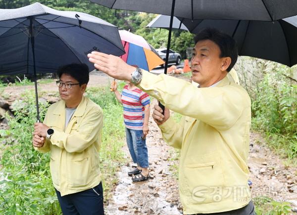 [크기변환]사본 -방세환 광주시장 집중호우에 따른 현장 검점.jpg