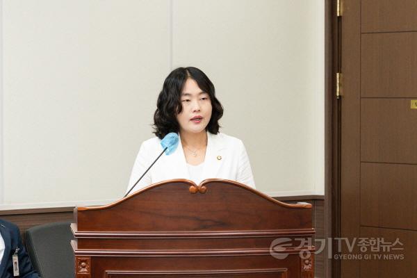 [크기변환]사본 -2.신나연 의원.jpg