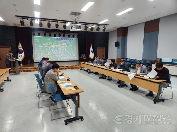 [크기변환]사본 -2. 용인특례시가 지난 14일 원삼면 행정복지센터에서 세종-포천 고속도로 시설물 명칭에 대한 의견 수렴을 위해 주민 간담회를 열었다.jpg