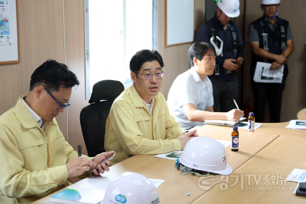 [크기변환]오병권 부지사, 폭염 대비 현장 안전 점검 실시_2.png