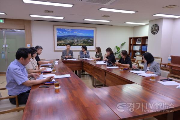 [크기변환]295회 임시회 의원발의 조례안 사전설명회 사진.JPG