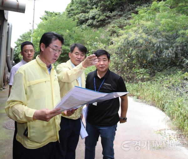 [크기변환]1-1. 태풍 대비 현장점검.jpg